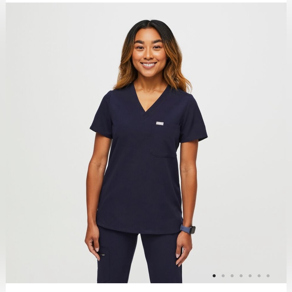 Figs Catarina scrub top, navy, size XL, petite length, EUC